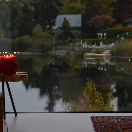 Haus Am See Semesterbostad *