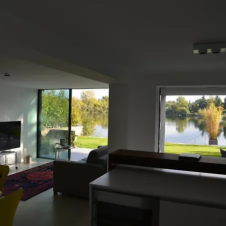 Semesterbostad Haus Am See Speyer