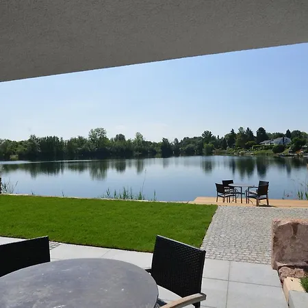 Semesterbostad Haus Am See Speyer